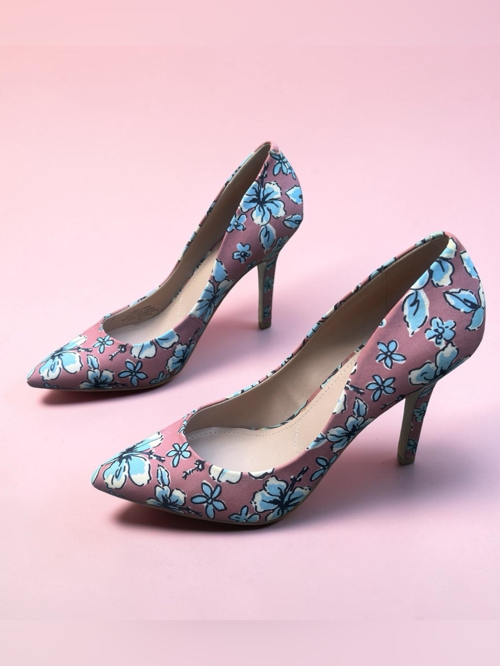 CHARLES DAVID Pink/blue FLORAL PUMPS (SIZE 10)